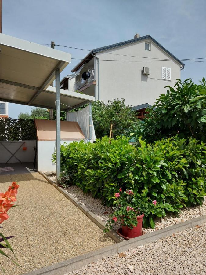 Apartments Jelicic ビオグラード・ナ・モル エクステリア 写真